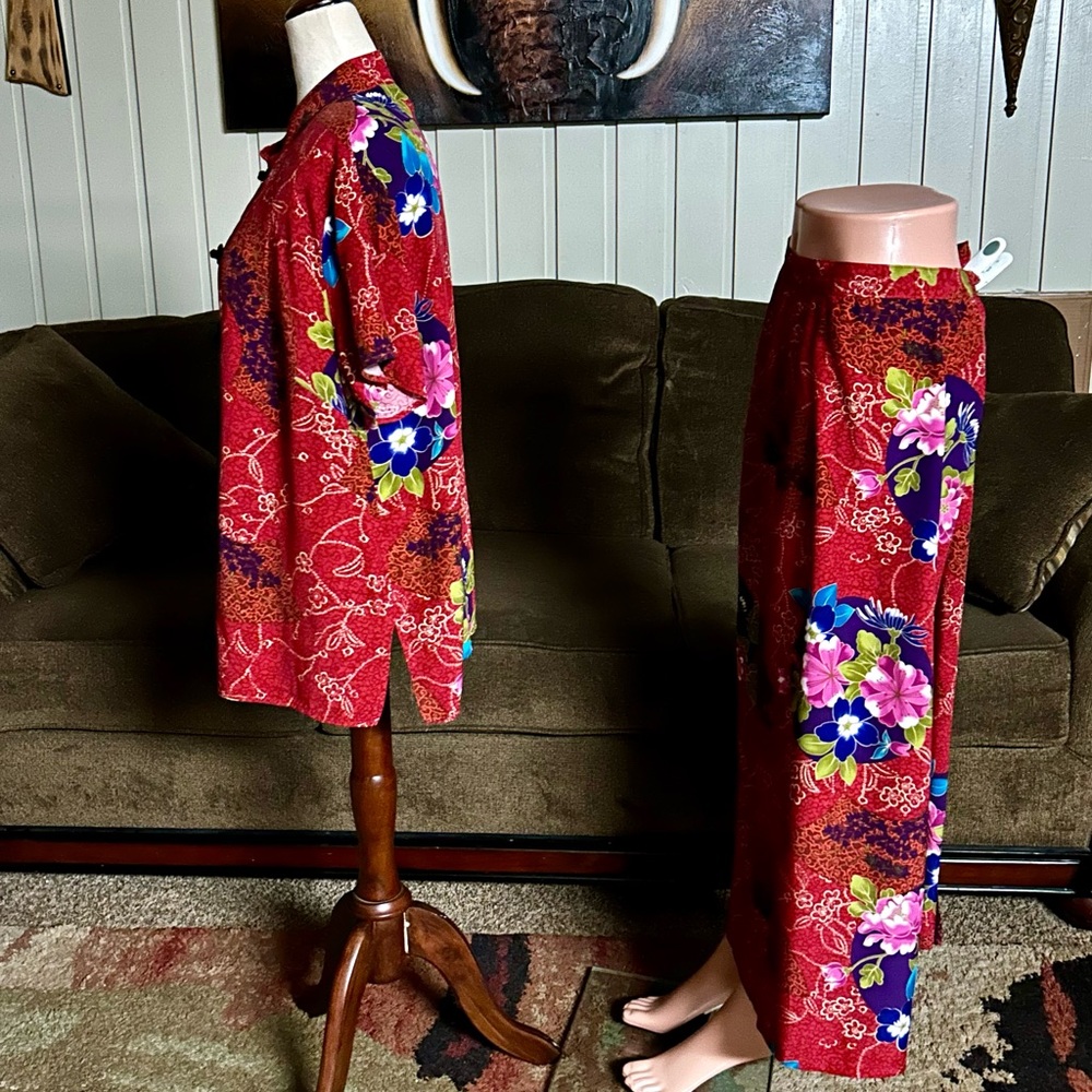 Clio II • Vintage • 1980’s • Size 1X • 2 Pieces • Red • Asian • Floral • Dress - Picture 9 of 14
